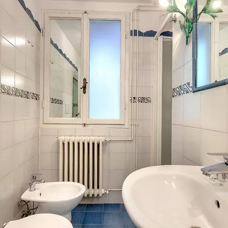 Apartment Vespucci 30 Florence